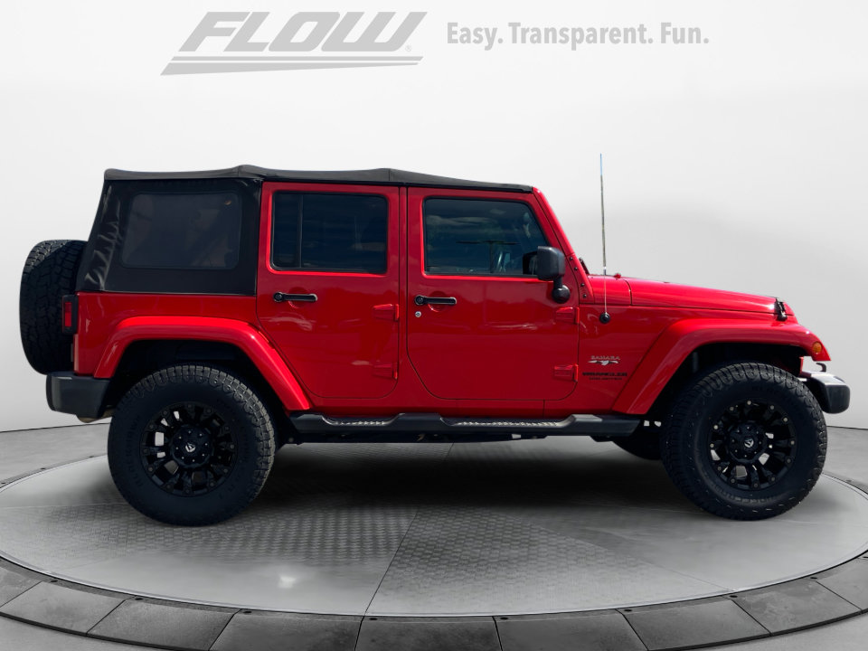 Used 2016 Jeep Wrangler Unlimited Sahara w/ Connectivity Group AWD/4WD image 10