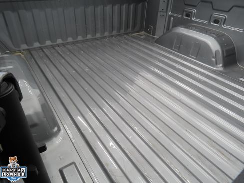 Used 2025 GMC Sierra 1500 SLT AWD/4WD image 22