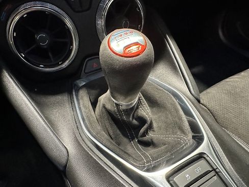 Used 2018 Chevrolet Camaro SS image 30