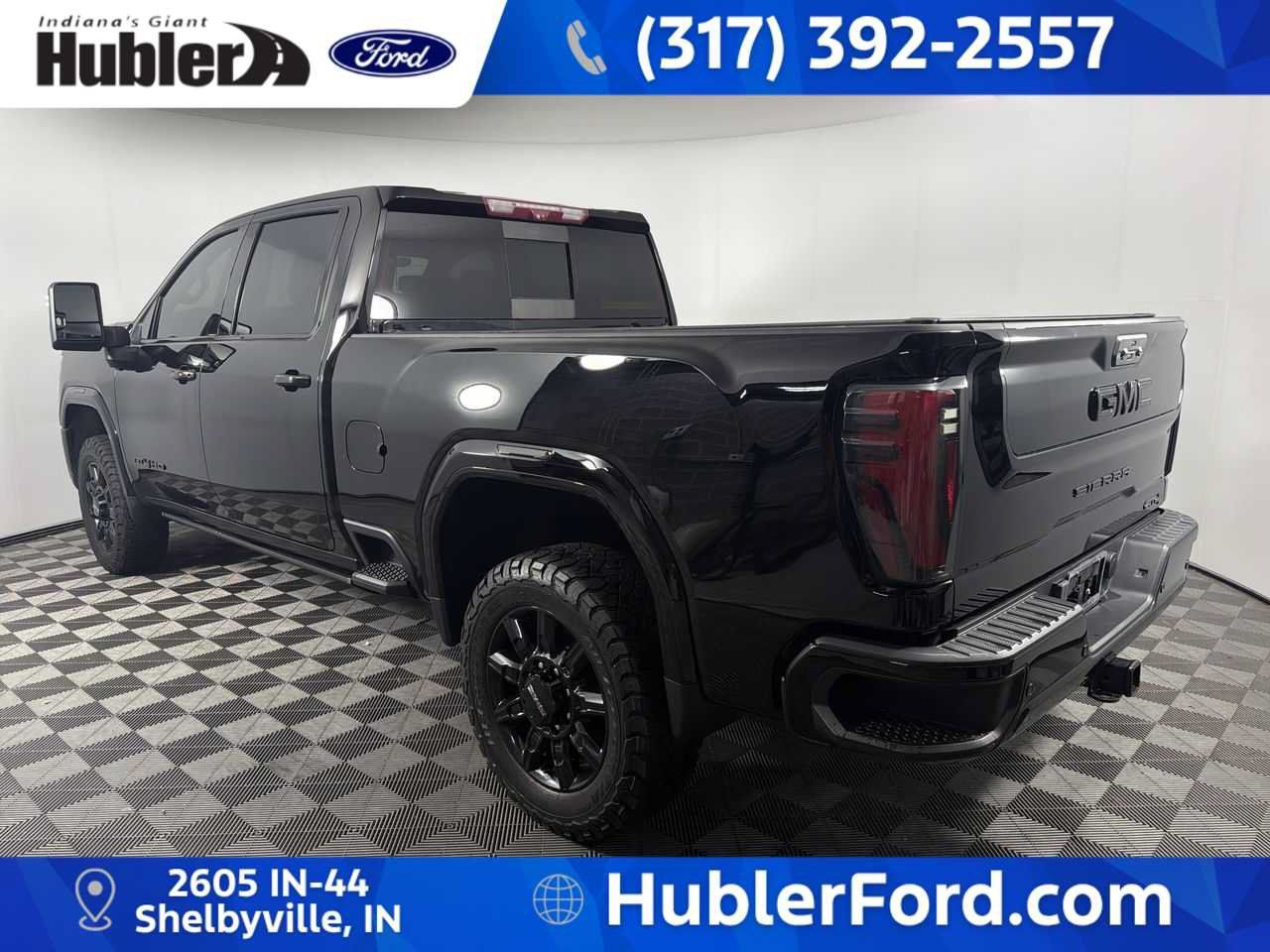 Used 2024 GMC Sierra 2500 AT4 w/ AT4 Premium Plus Package AWD/4WD image 6