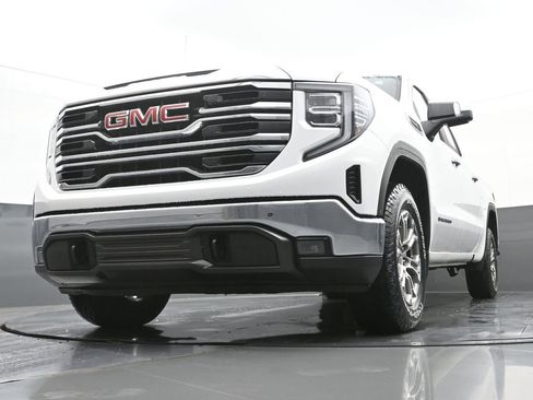 Used 2023 GMC Sierra 1500 SLT image 49
