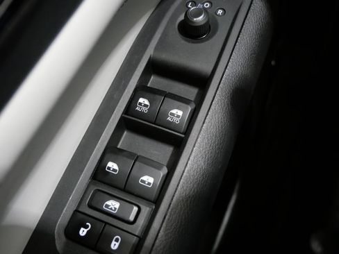 Used 2022 Jeep Compass Limited w/ Sun and Sound Group AWD/4WD image 14