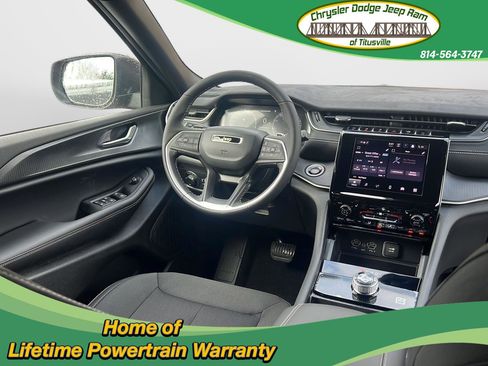 New 2025 Jeep Grand Cherokee L Laredo w/ Luxury Tech Group I image 2