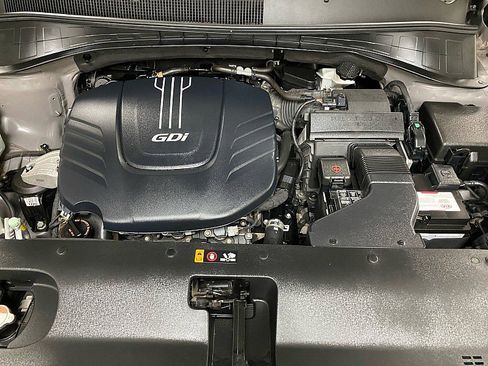 Used 2018 Kia Sorento FWD V6 w/ LX V6 Convenience Package image 15