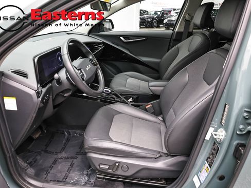 Used 2023 Kia Niro Wind w/ Wind Preserve Package FWD image 14
