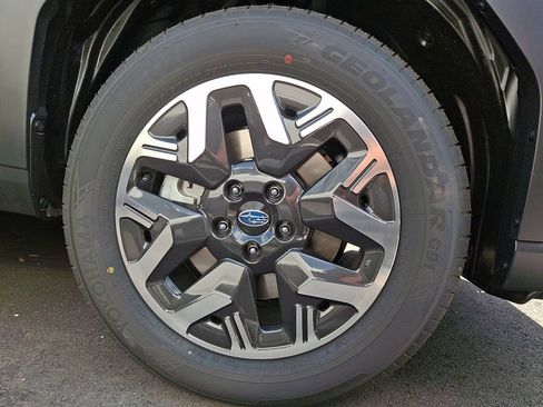 New 2026 Subaru Forester Premium AWD/4WD image 3