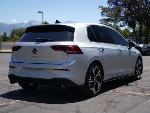 Used 2024 Volkswagen GTI SE FWD image 5