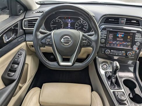 Used 2022 Nissan Maxima Platinum w/ Sport Mat Group image 19
