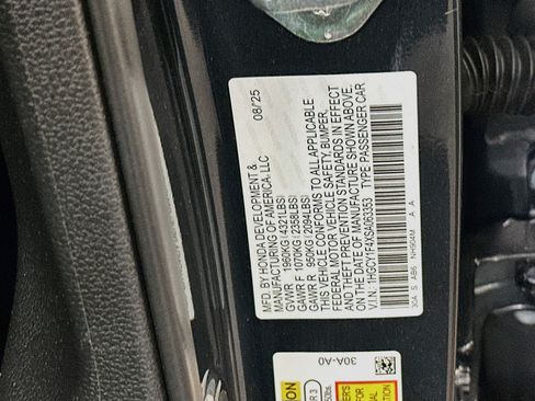 Used 2025 Honda Accord SE image 12