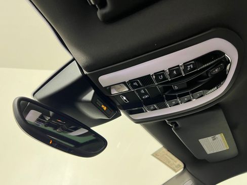 Used 2018 Porsche Macan S image 20