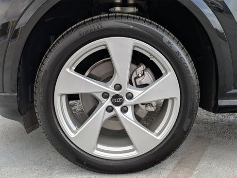 New 2025 Audi Q5 Premium Plus image 13