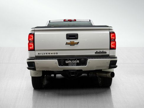 Used 2015 Chevrolet Silverado 2500 High Country w/ Duramax Plus Package AWD/4WD image 4