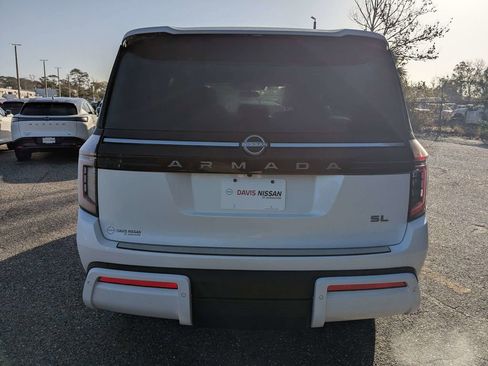 New 2026 Nissan Armada SL w/ Captain's Chari Seat Package RWD image 5