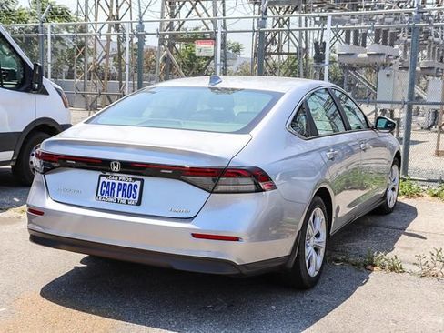 Used 2024 Honda Accord LX image 9