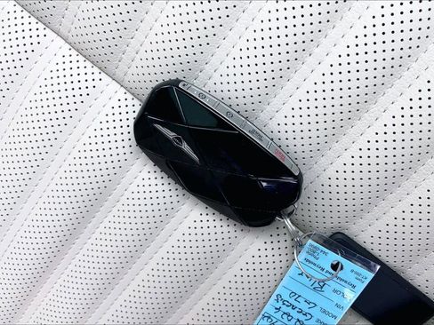 Used 2026 Genesis G70 2.5T Prestige image 14