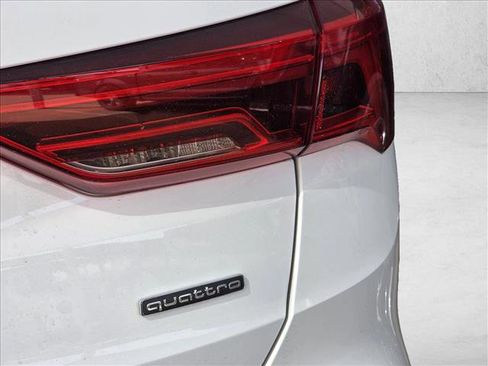 Certified 2024 Audi Q3 2.0T Premium Plus image 10