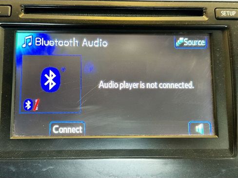 Used 2012 Toyota Camry SE FWD image 14