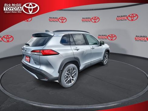 New 2026 Toyota Corolla Cross XLE image 8