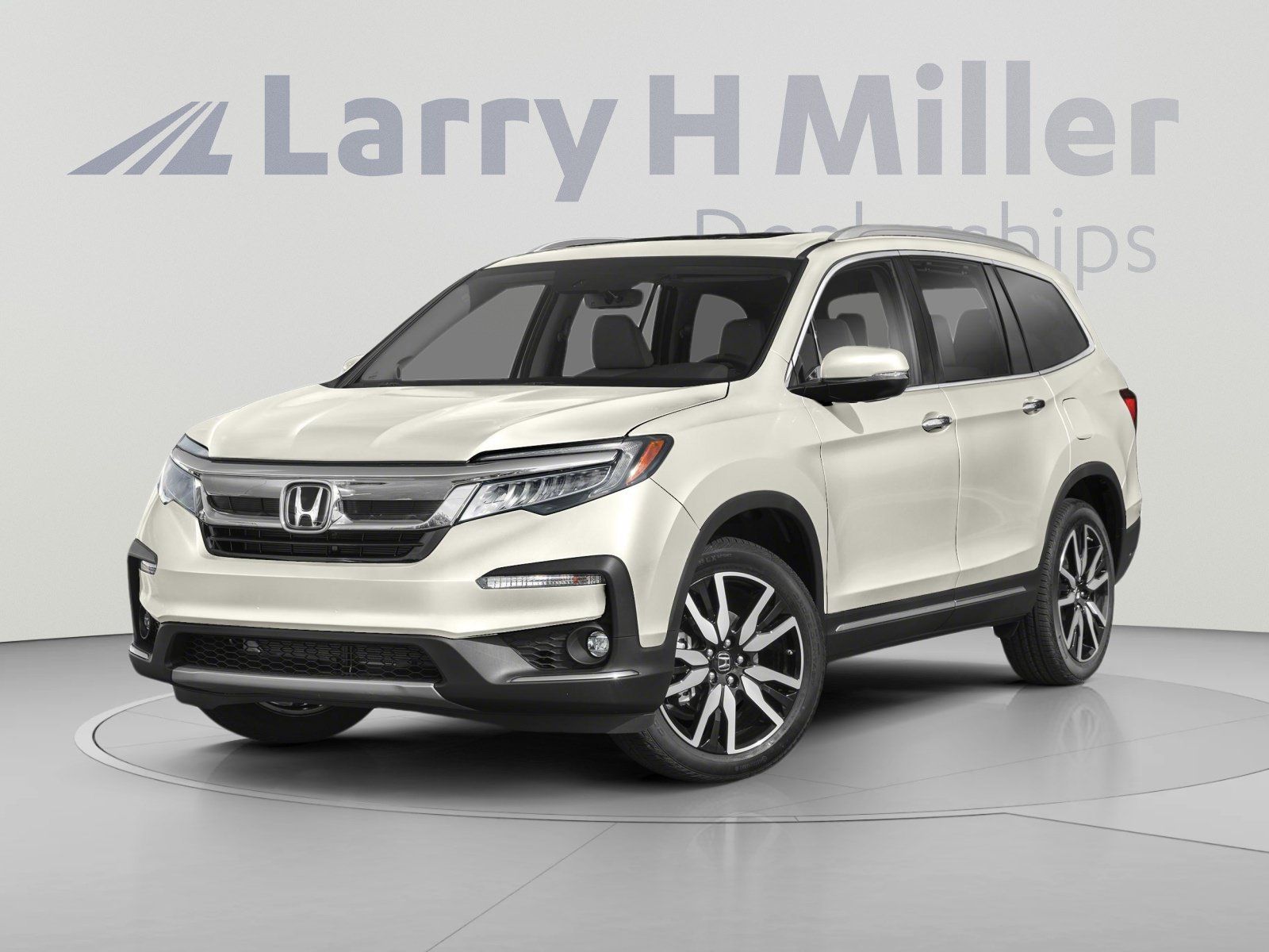 Used 2019 Honda Pilot Touring image 1