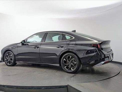 Used 2025 Hyundai Sonata SEL FWD image 6