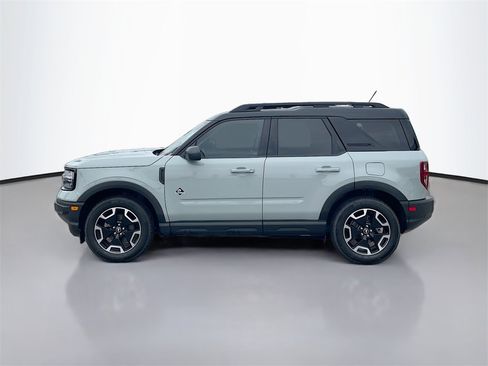Used 2024 Ford Bronco Sport Outer Banks w/ Tech Package image 4