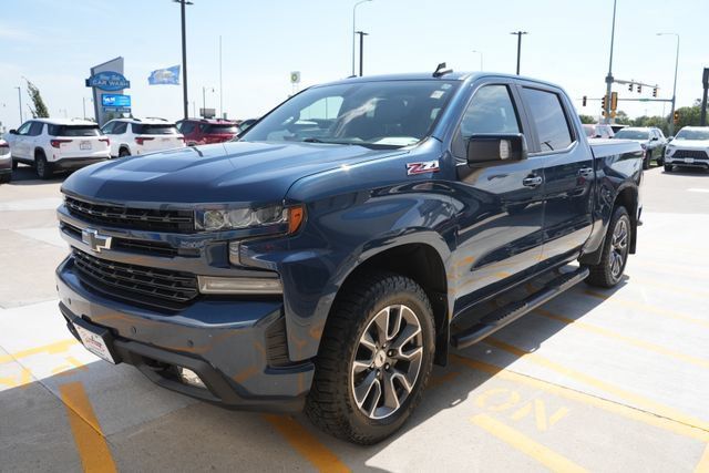 Used 2020 Chevrolet Silverado 1500 RST AWD/4WD image 28