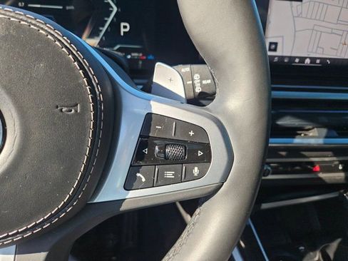 Used 2025 BMW X5 xDrive40i w/ M Sport Package image 26