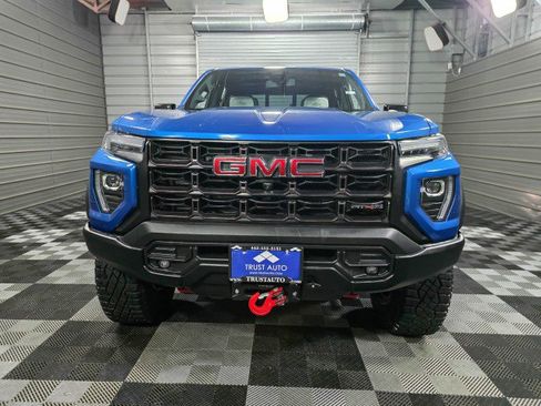 Used 2024 GMC Canyon AT4X w/ AT4X AEV Edition image 3