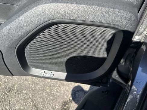 Used 2024 Nissan Titan PRO-4X w/ Pro-4x Convenience Package image 27