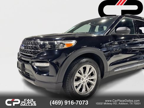 Used 2020 Ford Explorer XLT w/ Equipment Group 202A AWD/4WD image 4