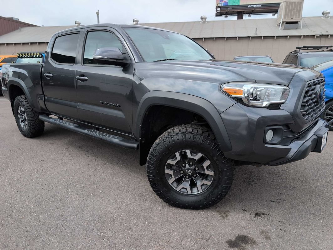 Used 2020 Toyota Tacoma TRD Off-Road w/ Technology Package AWD/4WD image 1