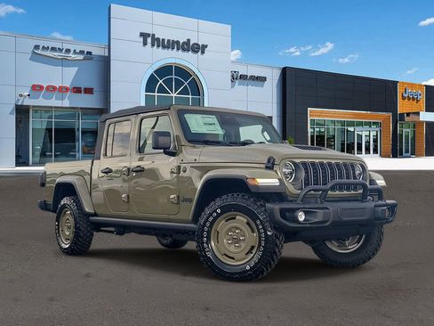 New 2026 Jeep Gladiator Willys AWD/4WD image 1