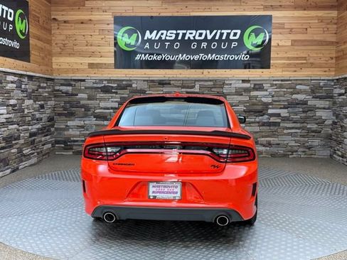 Used 2022 Dodge Charger R/T w/ Plus Group RWD image 11