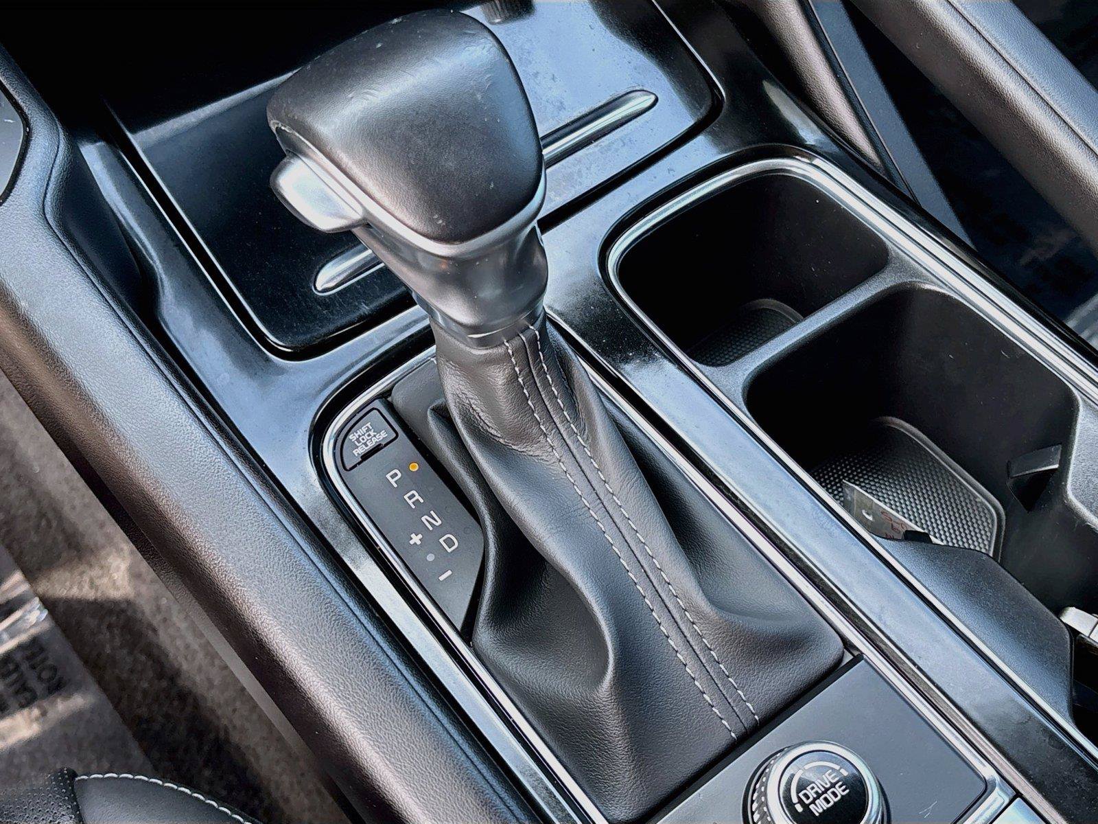Used 2025 Kia Telluride S FWD image 17