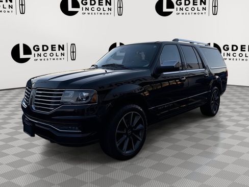 Used 2017 Lincoln Navigator L Reserve image 1