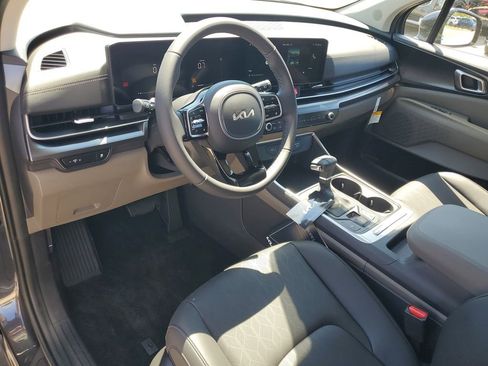 New 2026 Kia Carnival image 6
