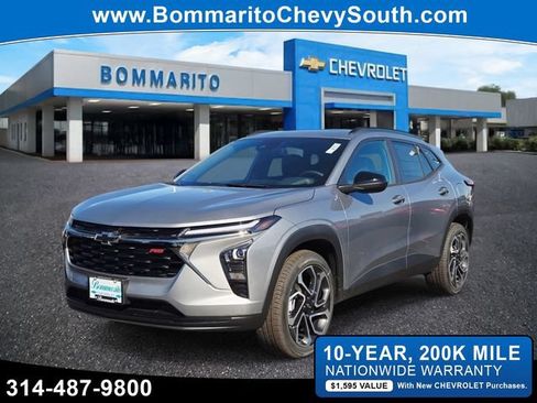 New 2026 Chevrolet Trax RS w/ Sunroof Package FWD image 1