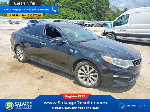 Used 2017 Kia Optima LX w/ Option Group 014 FWD image 5