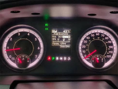 Used 2022 RAM 1500 Tradesman w/ Tradesman SXT Package image 30