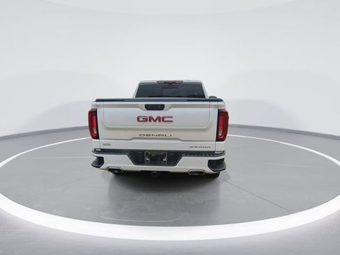 Used 2024 GMC Sierra 1500 Denali w/ Denali Reserve Package AWD/4WD image 7