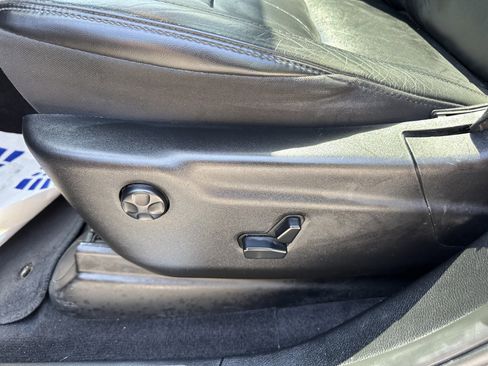 Used 2013 Jeep Grand Cherokee Limited image 19