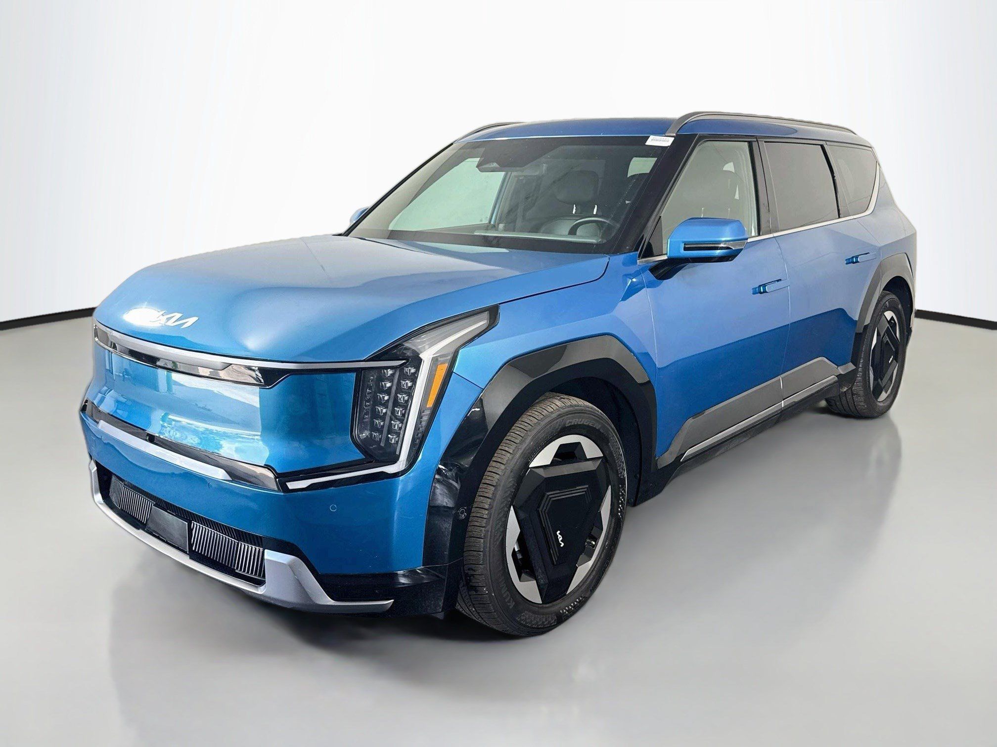Used 2024 Kia EV9 Land AWD/4WD image 4
