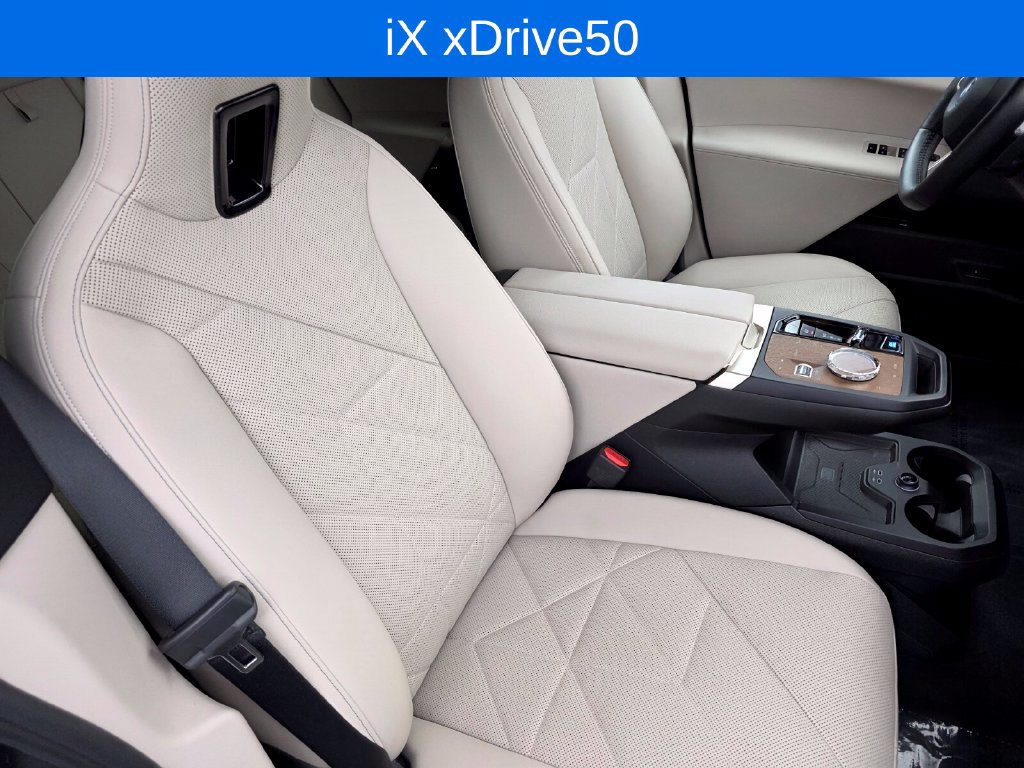 Certified 2024 BMW iX xDrive50 w/ Sport Package AWD/4WD image 28