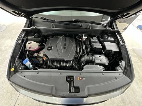 Used 2024 Kia Sportage EX FWD image 29