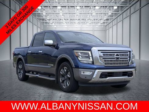 Used 2023 Nissan Titan Platinum Reserve w/ Moonroof Package RWD image 1