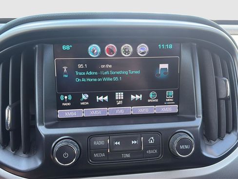 Used 2016 Chevrolet Colorado Z71 AWD/4WD image 24