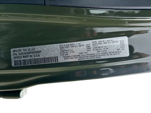 Used 2024 Jeep Wrangler Unlimited Sport AWD/4WD image 37