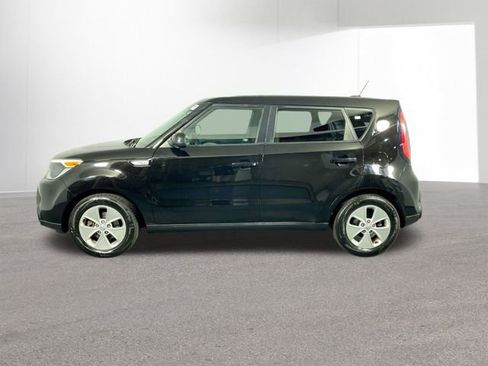 Used 2015 Kia Soul image 28