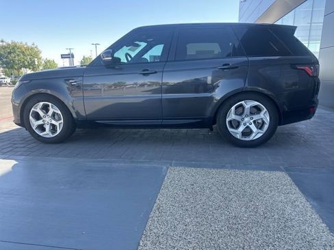 Used 2019 Land Rover Range Rover Sport HSE image 8