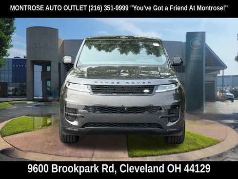 Used 2024 Land Rover Range Rover Sport SE AWD/4WD image 11